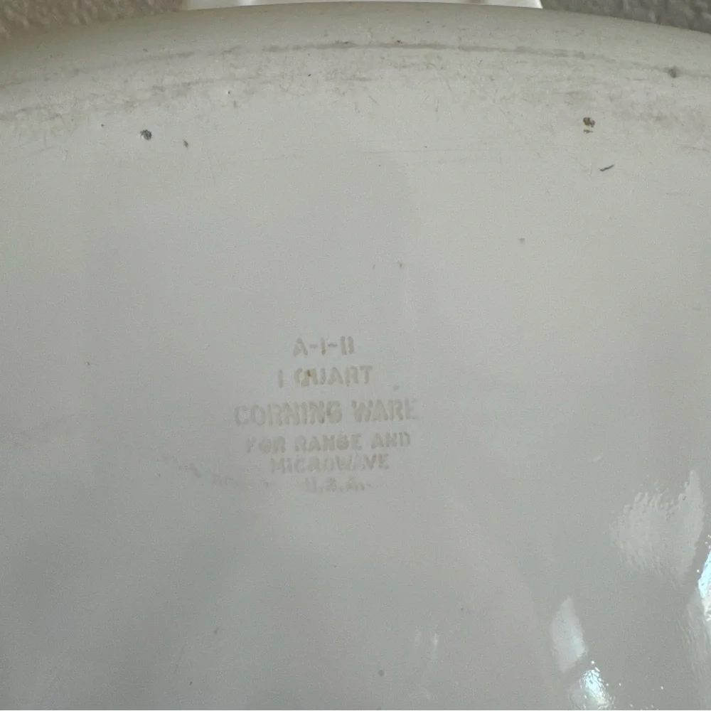 White‎ Vintage Bakeware Collection corningware
